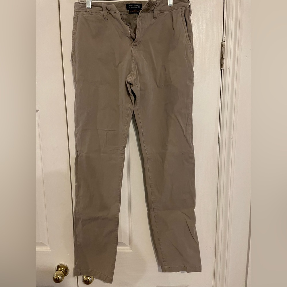American eagle men’s beige pants 31x34